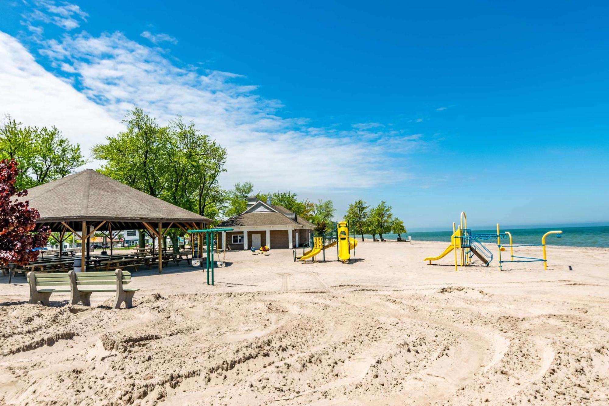 Sodus Point Home - Walkable To Beach! Dış mekan fotoğraf